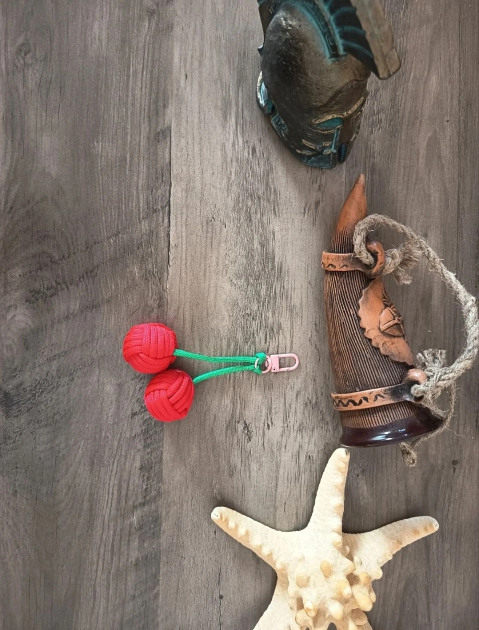 Cherry-shaped keychain 🍂 – photo 2